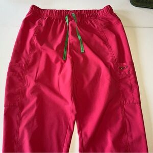 Carhartt bright pink Force Cross-Flex medical scrubs size M